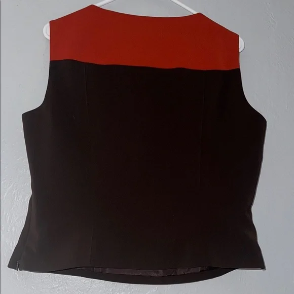 Le Suit Red and Black Crop Boxy Blouse 128 - Picture 5 of 8